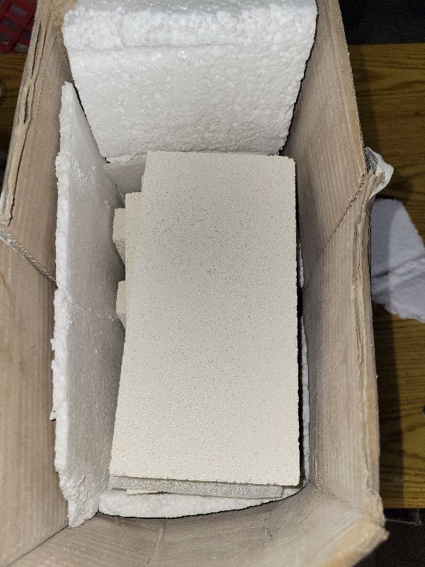 Photo 1 of 12 Pieces Insulating Fire Brick for Ovens, Kilns, Fireplaces, Forges 9" x 4.5" x 1.25" 2300F Rated Insulating Fire Bricks