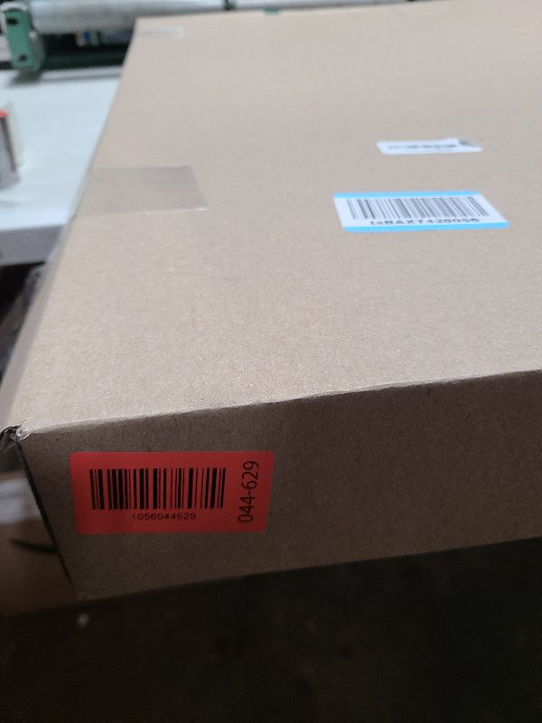 Photo 1 of 10 Pack White Floral Hoop with Stand 18 Inch Metal Rings for DIY Centerpiece Table Decorations Crafts Macrame Rings Hoop Dream Catcher Ring Wedding Christmas Wreath Candle Rings Wreaths Craft Hoops