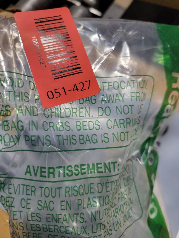 Photo 1 of 2 pack Suction Cup Wreath Hanger ?Large Clear Vacuum Heavy-Duty Reusable Wreath Hooks?use for Windows Tiles Glass Smooth Doors Mirrors to Hang Bags Coats Umbrellas kitchenware and Christmas Wreaths