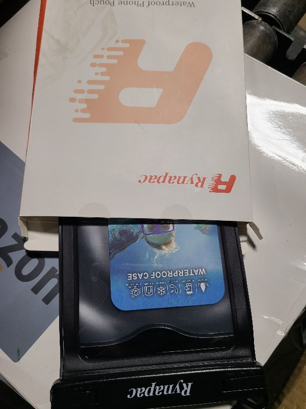 Photo 1 of [Up to 10"] Large Waterproof Phone Pouch Bag - 2 Pack Waterproof Phone Case for iPhone 17 16 15 14 Pro Max Galaxy S25 S24 Ultra, IPX8 Cellphone Water Protector Pouch Beach Essentials Travel Must Haves