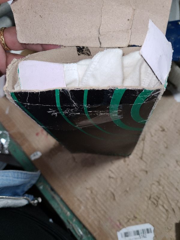 Photo 1 of 12 Reusable Tissues with 1 extra tissue, Travel Size Cloth Tissue Pack Made of Soft Cotton- Washable Facial White handkerchiefs - Eco Friendly Fabric with Zero Waste Cloths