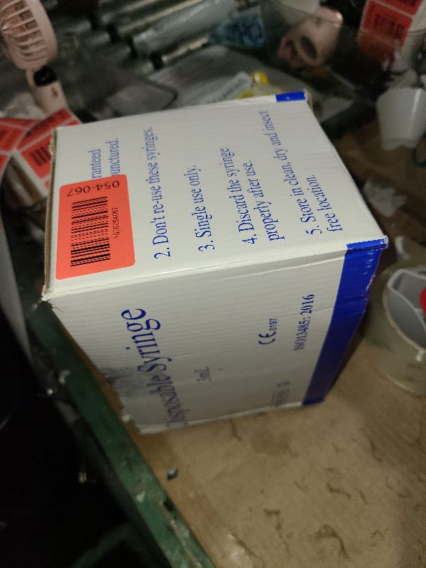 Photo 1 of 100 Pack 3ml Syringes with Needle 25Ga 1 Inch,Disposable Luer Lock Syringe for Liquids Dispensing,Scientific Labs