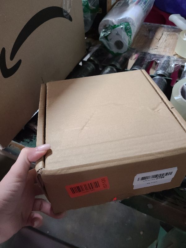 Photo 1 of 24 Pcs Halloween Disco Spiders Halloween Disco Decor DIY Disco Spiders Making Kit for Halloween Party Decor Glitter Disco Ball with Sparkle Pipe Wiggle Googly Eyes for Halloween DIY Spiders (Spider Shape)