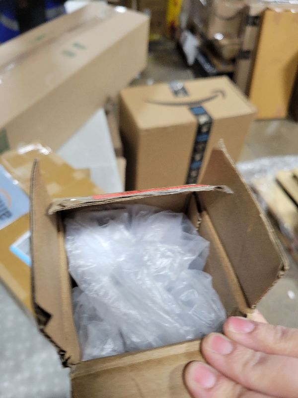 Photo 1 of 2-Pack 2FT LED Shop Light, 32W Ultra Bright 4,600LM, U-Shaped T8 Integrated Tube, 6500K, Linkable, Built-in Connector, Surface Mount Plug & Play LED Ceiling Light for Garage, Workshop, Basement