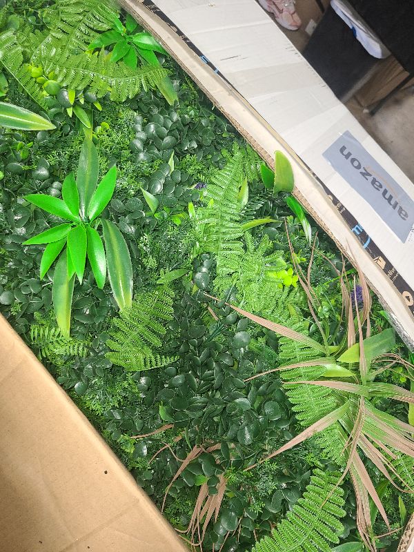 Photo 1 of (428)
3rd Street Inn Greenery Panel - Artificial Hedge Wall - Fake Plant Wall Backdrop - Privacy Screen - Interlocking Panels - Indoor Outdoor Décor (12, Fern)