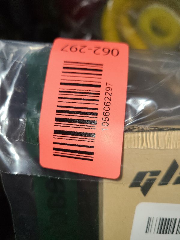 Photo 1 of [2+2 Pack] Galaxy S22 Ultra Screen Protector, Tempered Glass, Ultrasonic Fingerprint Support, 3D Curved, HD Clear Scratch Resistant Applicable for Samsung Galaxy S22 Ultra 5G Glass Screen Protector