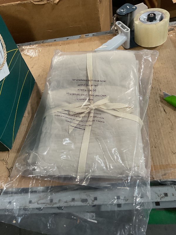 Photo 1 of ** ONLY ONE SHEET**

Shilucheng 100% French Linen Sheets - King Size Bed Sheets, Breathable & Cooling Pure Linen Sheets,Soft Durable and Tear Resistant -16 Inch Deep Pocket - 4Pcs (Linen, King)