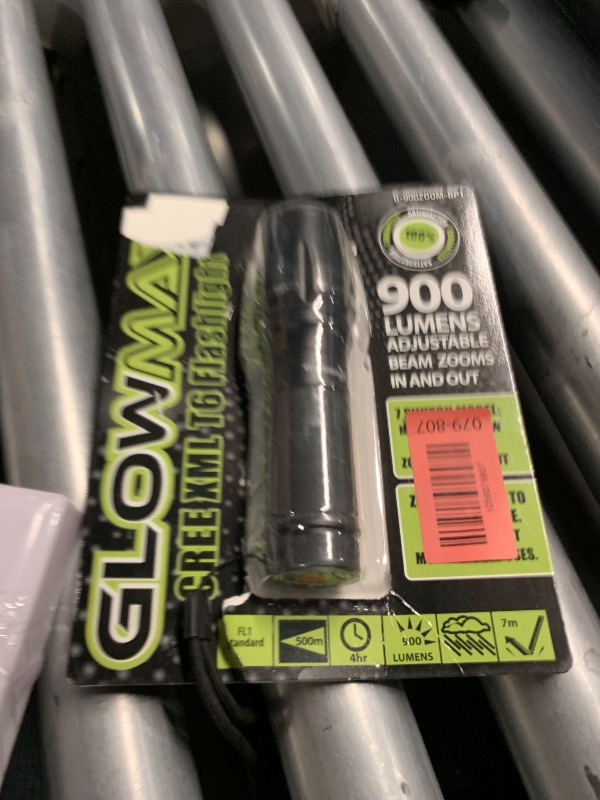 Photo 1 of ***(PARTS ONLY/ NON FUNCTIONAL)***GlowMax 900 Lumen Zoom Flashlight