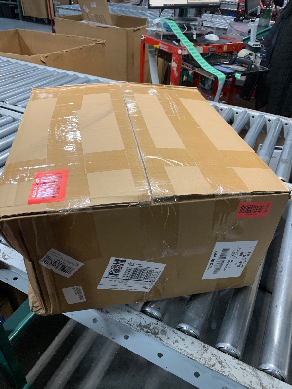 Photo 1 of ***FACTORY SEALED***Green Botanical Living Room Rug, Ultra Thin Boho Vintage Floral Indoor 8x10 Area Rug Washable, Summer Tropical Woodland Plants Animals Rug Accent Carpet for Dining Room Nursery Entryway Dorm Bedroom