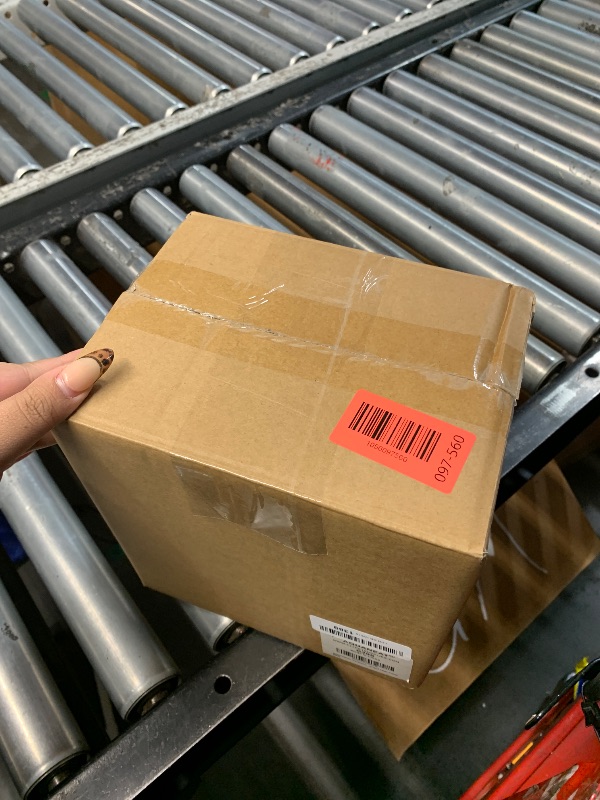 Photo 1 of (missing water pump) AQUANEAT Fish Tank, 1.2 Gallon Aquarium, Small Betta Fish Tank Starter Kit with LED Light and Water Filter Pump, Rectangular