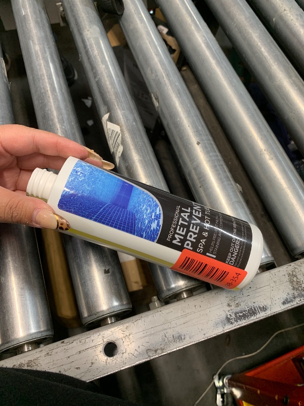 Photo 1 of ***FACTORY SEALED***Spa Metal Control and Stain Protector to Protect Hot Tub Surfaces 16oz - Metal Gone Hot Tub Chemicals Made in The USA - AquaDoc