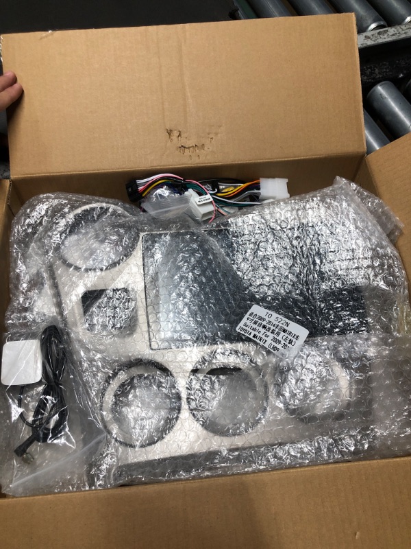 Photo 1 of (see all images) NHOPEEW [8-Core 4+64G] Upgrade Android 15 Radio for Toyota Matrix 2009-2014, 9 inch IPS Touchscreen Carplay Stereo