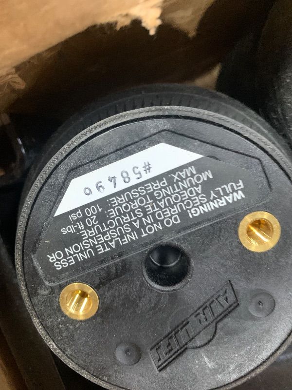 Photo 1 of ******************Missing all the hardware***************
Air Lift 88298 LoadLifter 5000 Ultimate Air Suspension Kit