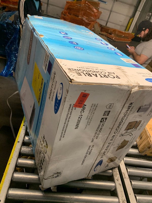 Photo 1 of (used)(damaged)(sold for parts) Whynter ARC-1230WN 14,000 BTU (12,000 BTU SACC) NEX Inverter Dual Hose Cooling Portable Air Conditioner, Dehumidifier
