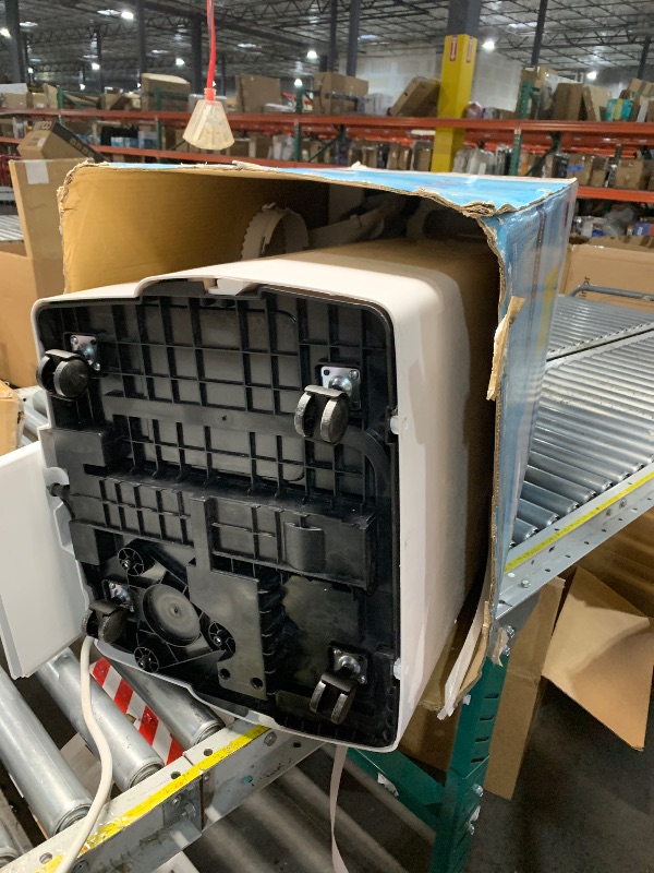 Photo 1 of (used)(damaged)(sold for parts) Whynter ARC-1230WN 14,000 BTU (12,000 BTU SACC) NEX Inverter Dual Hose Cooling Portable Air Conditioner, Dehumidifier