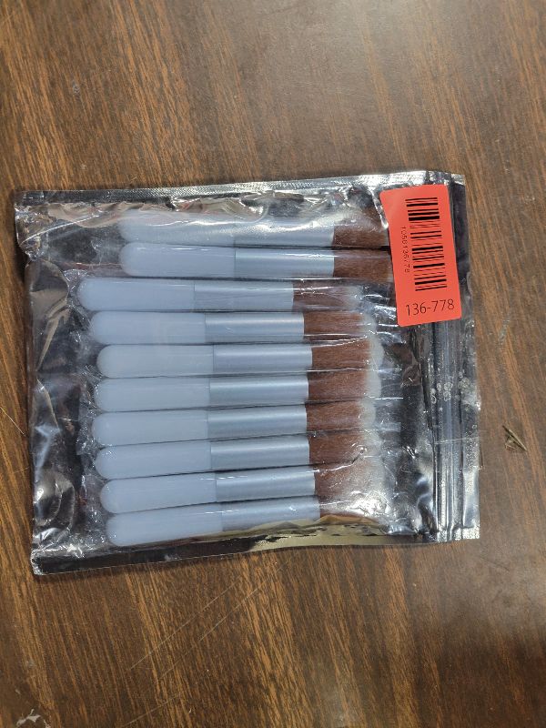 Photo 1 of 10-Piece Set Fluffy Beauty Makeup Brushes, Portable Blending Brushes with Eyebrow and Powder Application, White Mushroom-Design Plastic Travel Brushes for Makeup