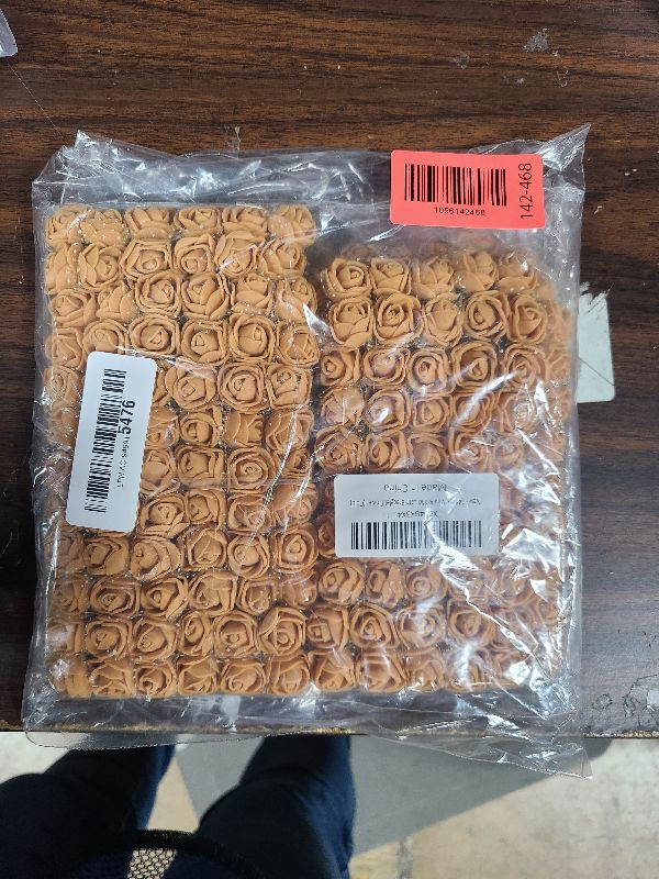 Photo 1 of 144pcs Mini Artificial Rose Flower Heads and Soft Stem,25mm PE Tiny Rose add Gauze for DIY Wedding Make Bridal Hair Clips,Cake Top,Wrist Corsage Boutonniere,Wreath Bracelet Flower (Gold)