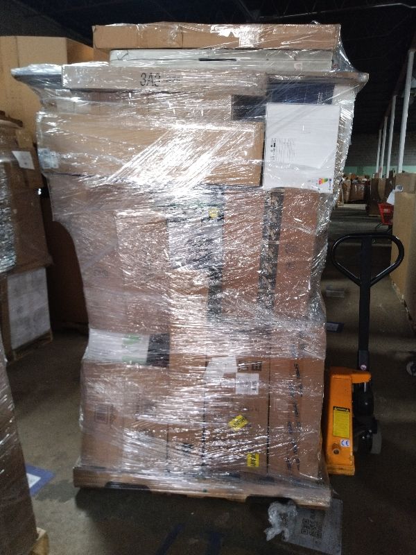 Photo 1 of As is General Merchandise pallet roughly 60 item