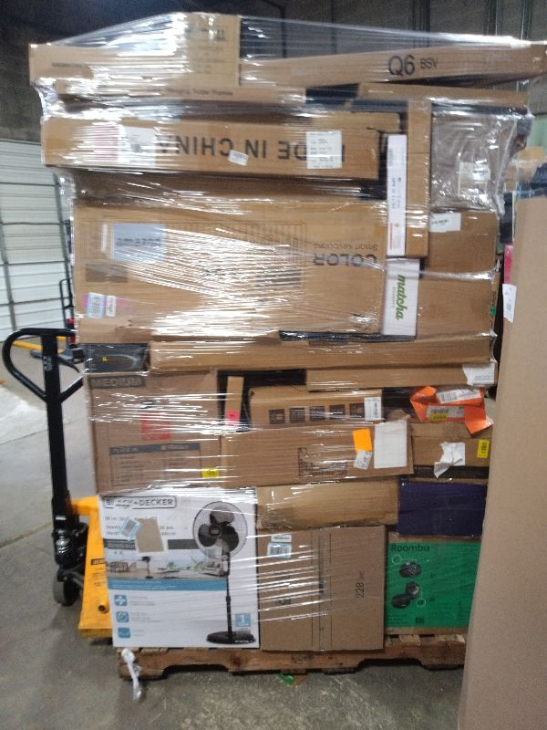 Photo 1 of As is General Merchandise pallet roughly 60 item