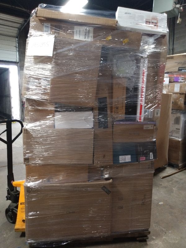 Photo 1 of As is General Merchandise pallet roughly 60 item