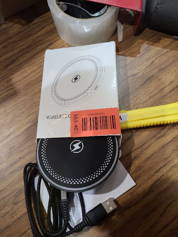 Photo 1 of 15W Wireless Charger Pad for Motorola Razr 2024 Moto G Stylus 5G 2025 G Power 2025 Edge Edge+ Razr+ X50 Ultra Razr 50 Ultra,Android Wireless Charging Station Mat for Samsung Galaxy S25 S24 S23 S22 S20