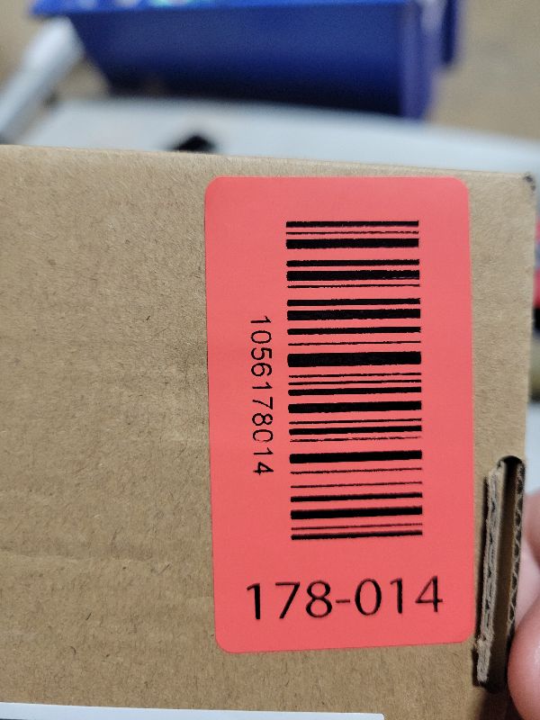 Photo 1 of #10-24 x 1/4" Phillips Flat Head Machine Screws, 304 Stainless Steel (18-8), Coarse Thread UNC Fully Threaded, 100-pack