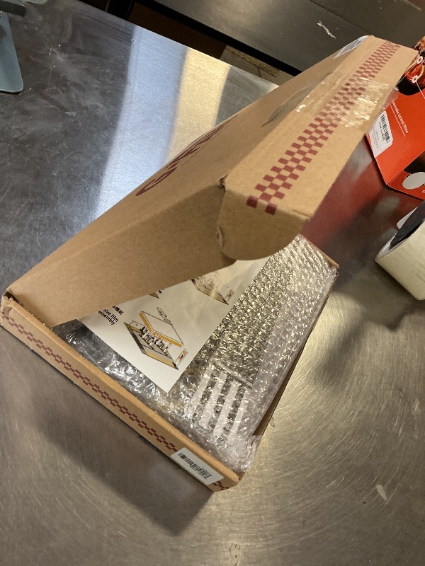 Photo 1 of 1/64 Scale Shell Gass Station Building Scene Model, DIY Miniature Model for Teens, Adults(Vehicle,Figure are not Include)