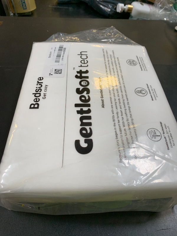 Photo 1 of  Queen Size - Washed Duvet Cover, Soft Queen Duvet Cover Set 3 Pieces with Zipper Closure, 1 Duvet Cover 90x90 inches and 2 Pillow Shams