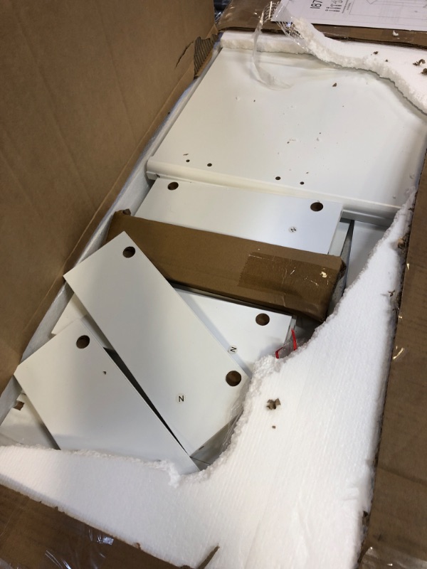 Photo 1 of (UNKNOWN DETAILS) White Drawer