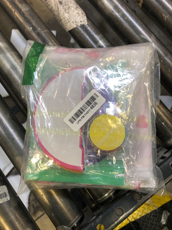 Photo 1 of (UNKNOWN DETAILS) Party Decorations