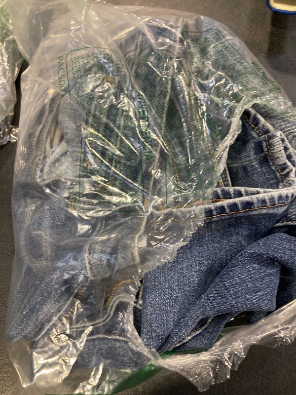 Photo 1 of Aeropostale Mens Regular Fit Jean, Dark Wash, 36W 30L