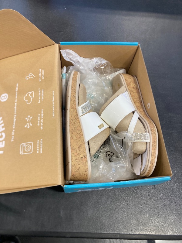 Photo 1 of BZees Womens Bora Bright Machine Washable Comfort Wedge Sandal White 7.5