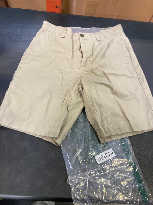 Photo 1 of Amazon Essentials Men's Classic-Fit 9" Chino Shorts, Khaki, 29 staining