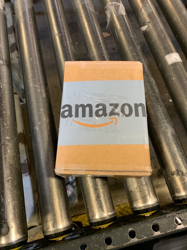 Photo 1 of Eaasty 20 Set Valentine's Day Classroom Gifts Mini Notebooks with Ballpoint Pens Small Pocket Notepad Gradual Color Composition Journal Pen for School Teacher Students Supplies(Green Series Colors)