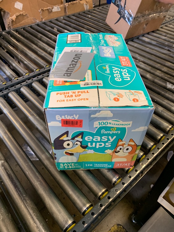 Photo 1 of  3t/4t pampers 