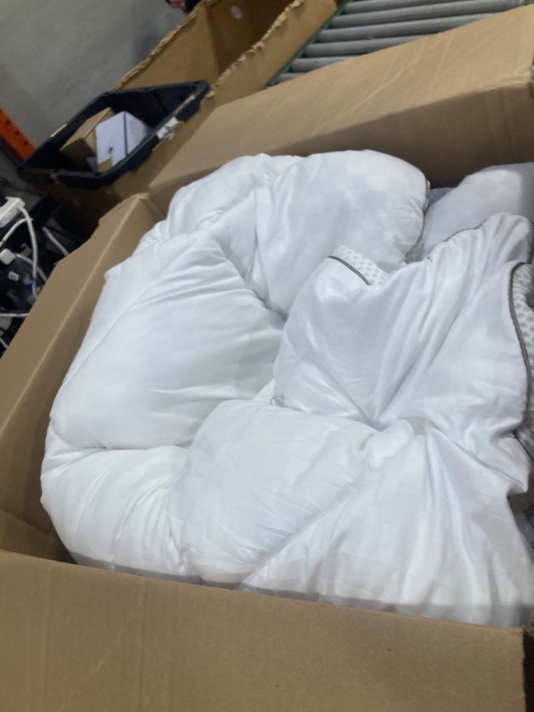 Photo 1 of 3 Inch Ultra-Fluffy Memory Foam Mattress Topper Full for Back Pain, Extra Soft Pillow Top Full Mattress Topper with 4X Support, Mattress Pad with Breathable Air Mesh Sides, 6-21'' Deep Pocket