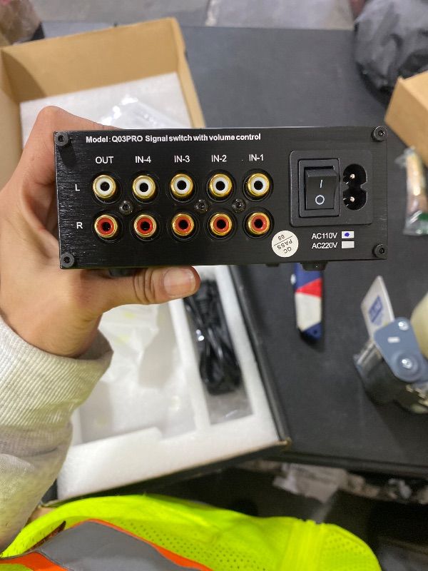 Photo 1 of FLYINSKY HiFi Q03Pro CS3310 Remote Preamplifier
volume controlled