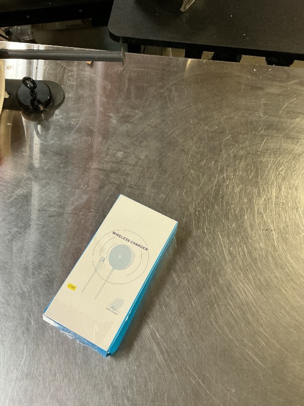 Photo 1 of [Apple MFi Certified]Magnetic Wireless Charger Apple Mag Safe Charger,15W 6FT Fast Wireless Charging Pad for Apple iPhone 16 Pro Max/16 Pro/16 Plus/15 Pro Max/14/13/12/AirPods3/2/Pro/Pro2,Charging Pad