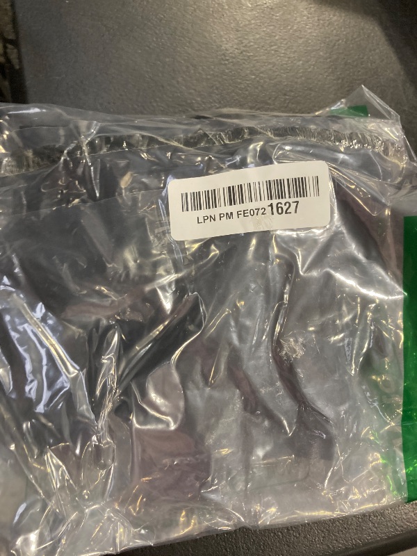 Photo 1 of Amazon Essentials Women's Active FormFlex Buttery Soft Light Support Y-Back Thin Strap Yoga Sports Bra, Black, Large