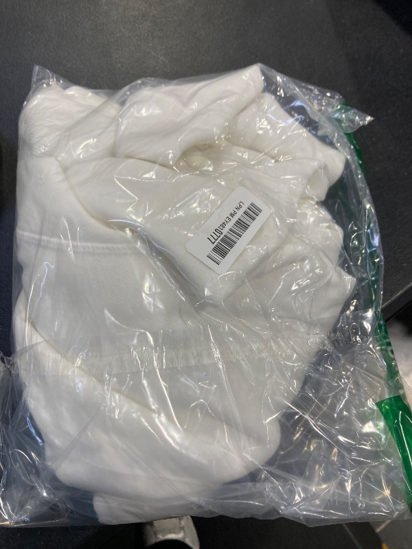 Photo 1 of Amazon Essentials Women's Fleece Crewneck Pullover Sweatshirt (Available in Plus Size), White, Medium