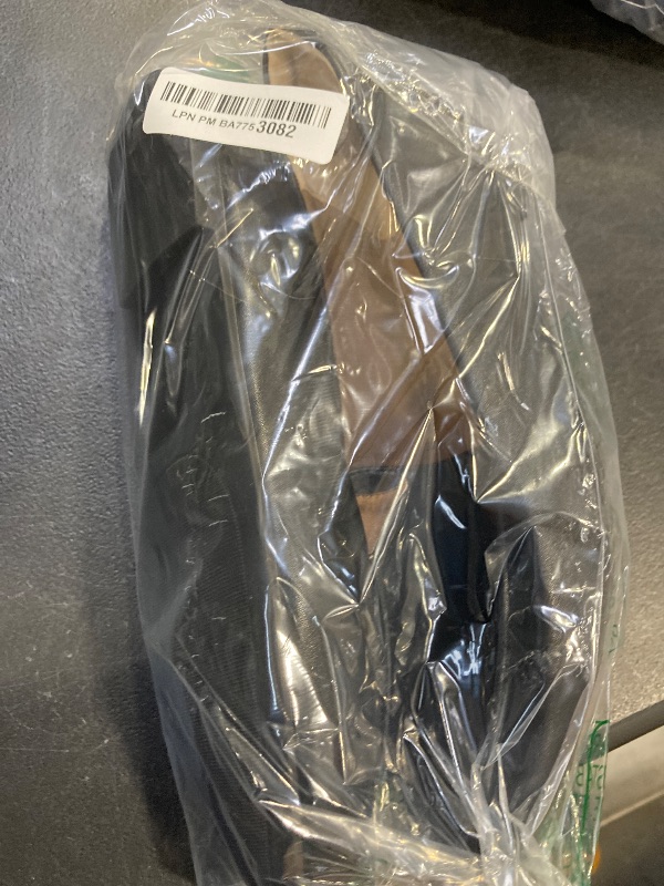 Photo 1 of Amazon Essentials Women's Loafer Flat, Black Faux Leather, 10