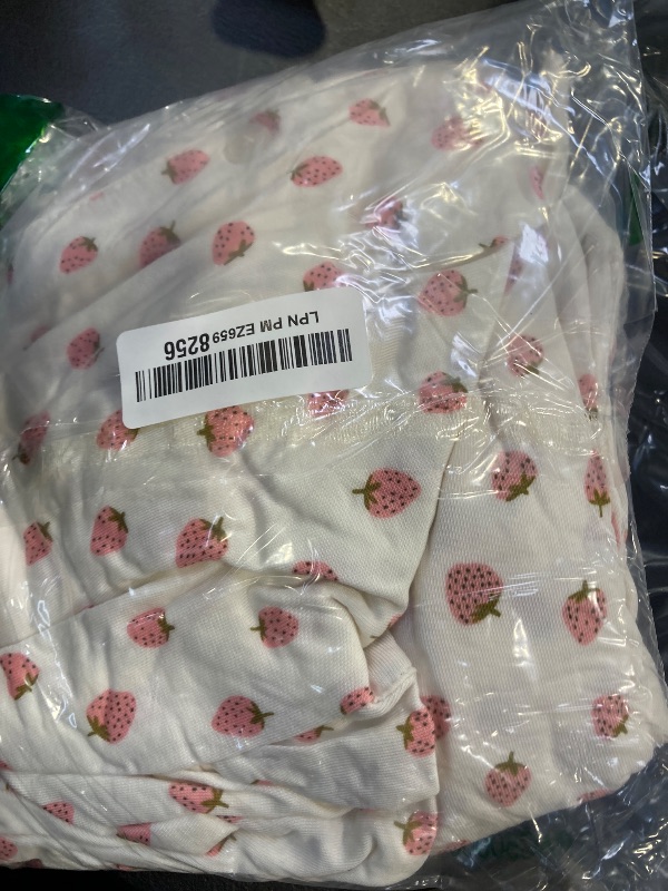 Photo 1 of ***TOP IS LARGE AND SHORTS ARE 2XL*** Amazon Essentials x Sofia Grainge Women's Mommy and Me Short Sleeve Pajama Set, Peach Strawberry Toss, Large