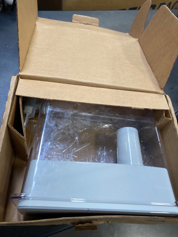 Photo 1 of SEE NOTES,,,,,,,,,,Brita UltraMax Large Water Dispenser With Standard Filter, BPA-Free, Reduces Copper, Cadmium and Mercury Impurities, Lasts 2 Months or 40 Gallons, Includes 1 Filter, Kitchen Accessories, Large 27-Cup