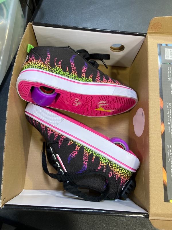 Photo 1 of 13c youth Heelys 