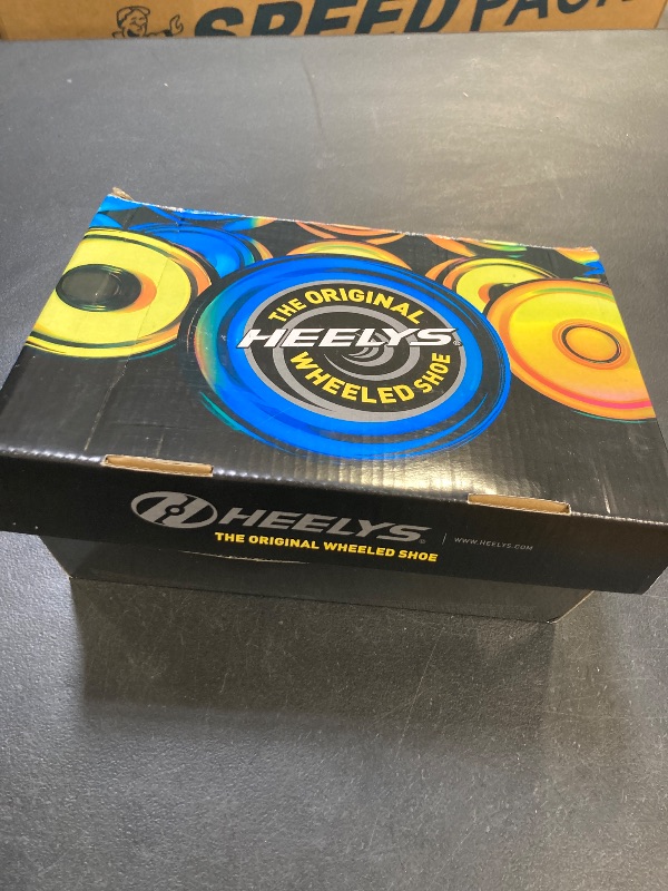 Photo 1 of 13c youth Heelys 