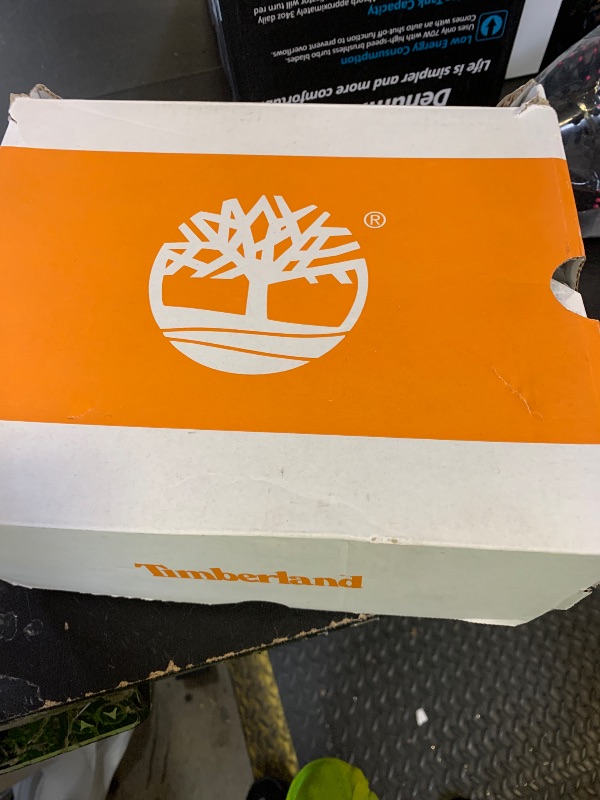 Photo 1 of **USED** Timberland Toddler Premium 6 Inch Lace Up Waterproof Boot, Wheat-NEW 2024, 9 Wide