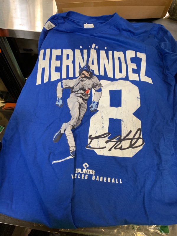 Photo 1 of hernandez large baseball shirt 