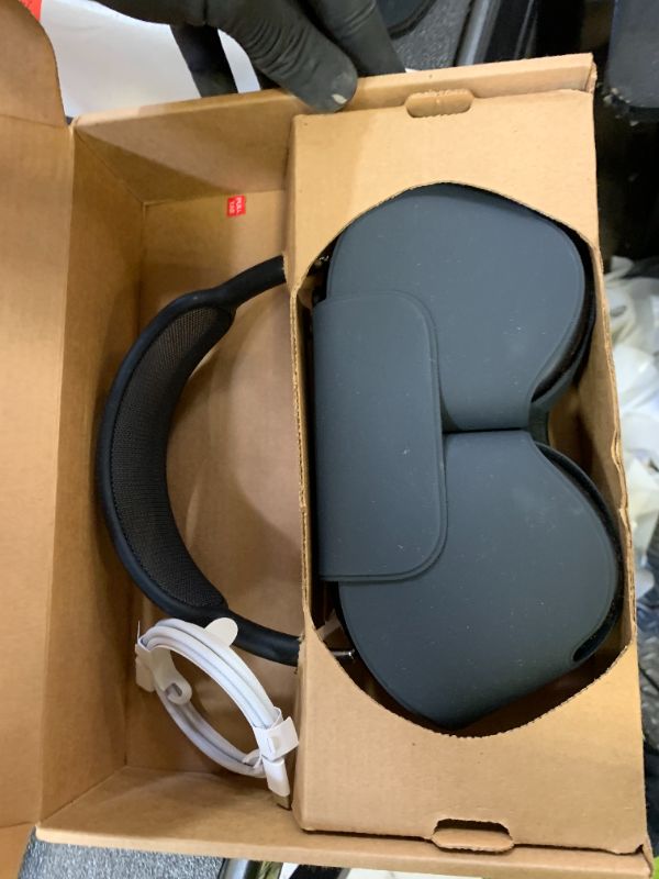 Photo 1 of Apple AirPods Max - Midnight (Renewed)