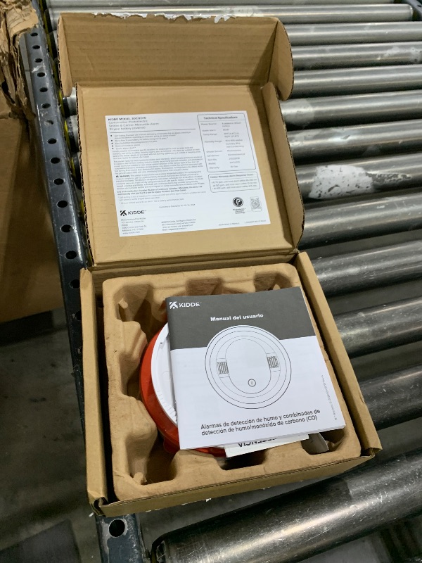 Photo 1 of Kidde  And Carbon Monoxide Detector, 10-Year Battery Powered, LED Status Lights, 85 dB Alarm, 5-inches, 30CUD10, 1 Pack