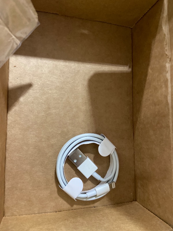 Photo 1 of Apple iPhone SE 3rd Gen, 128GB, Midnight - Unlocked (Renewed)